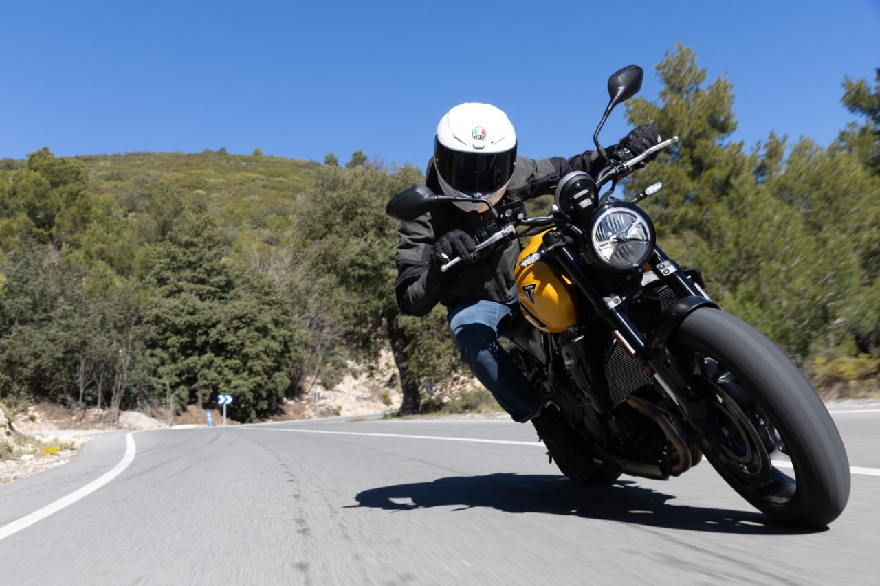 Triumph Trident 660: l'abbiamo provata e ci ha stupito!